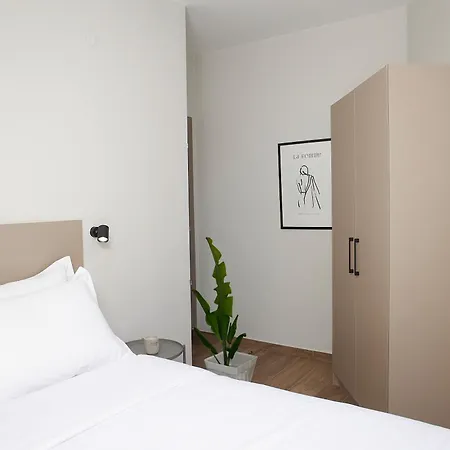 Dream Luxury In The Center By Binobi! Salonic