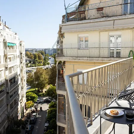 Dream Luxury In The Center By Binobi! Salonic